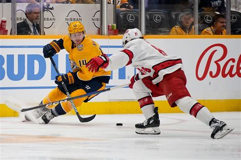 watch the nashville predators live